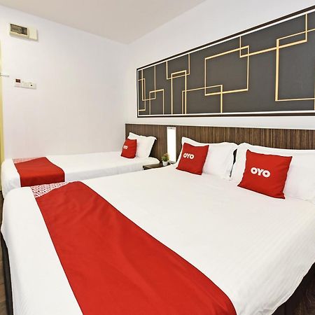 4S Hotel Muar Bagian luar foto