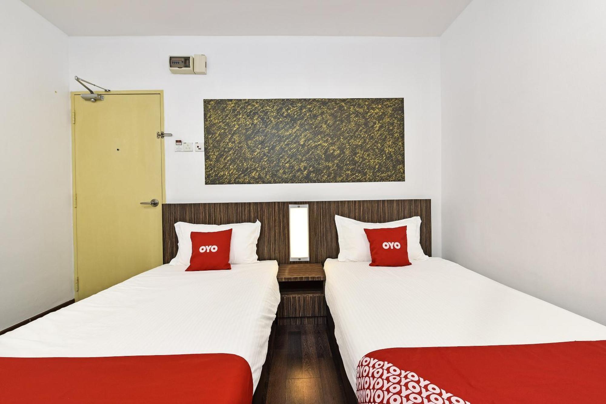 4S Hotel Muar Bagian luar foto